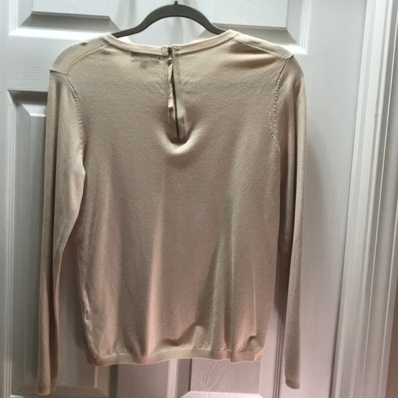 🛍️ Pretty beige lightweight sweater. - Picture 4 of 4